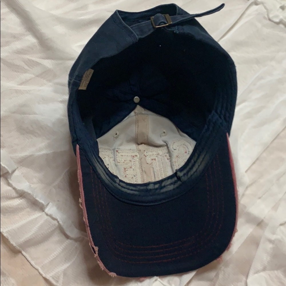 Hat - Picture 3 of 3